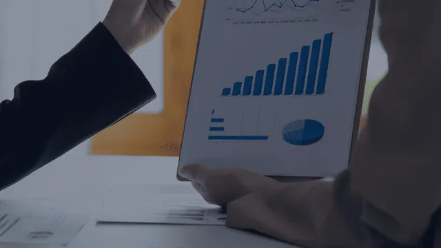 Reunión para revisar las ventas perdidas.